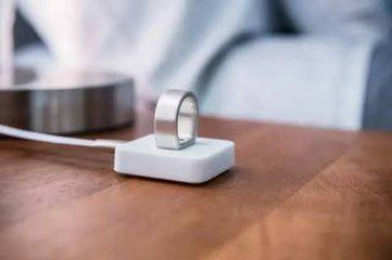 帅炸了！有了这个智能戒指，没有钥匙也能进家门